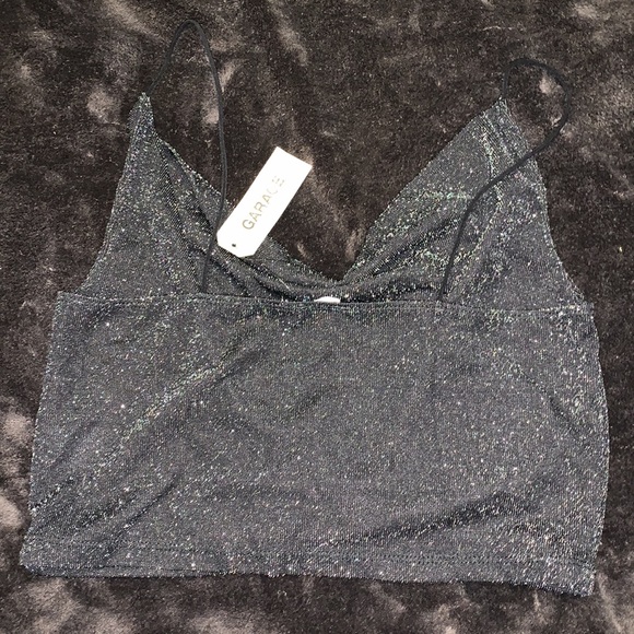 Top - Picture 2 of 3